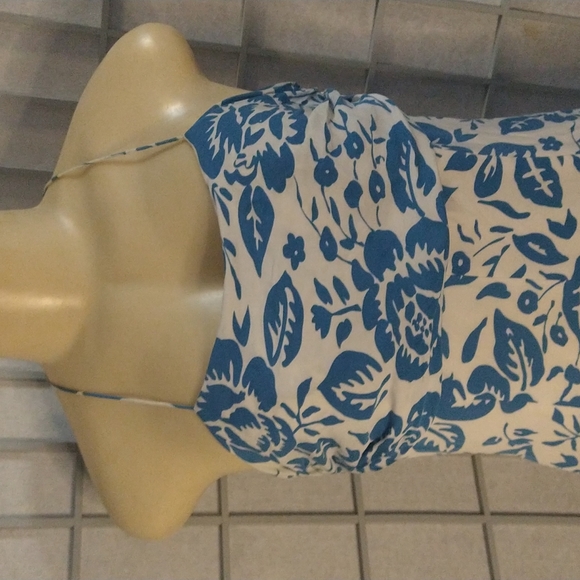 MODA International dress - Picture 2 of 6